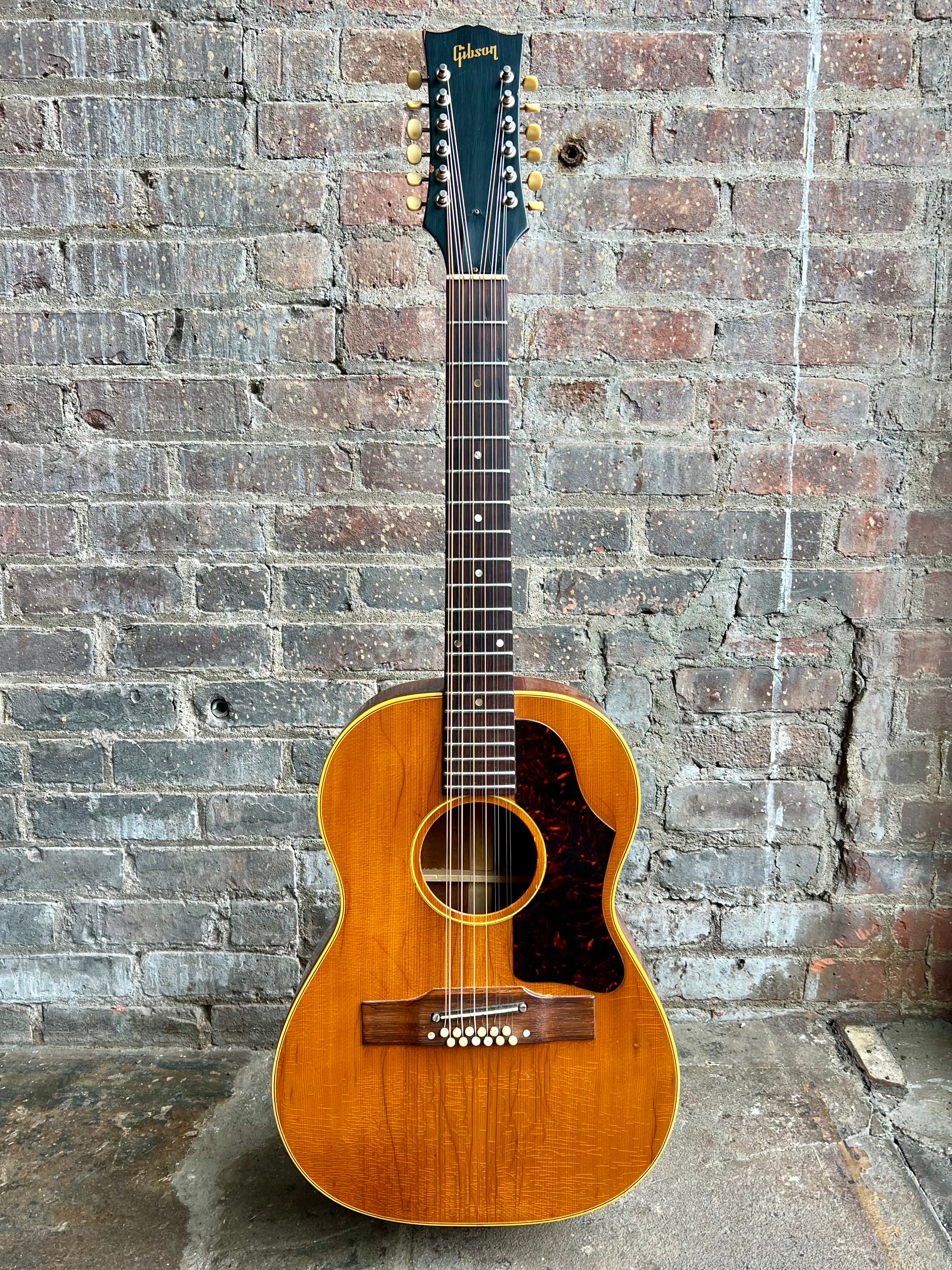 Gibson ギブソン　B-25 1964 ヴィンテージ Gibson ギブソン B-25 1964 ヴィンテージ Gibson ギブソン B-25 1964