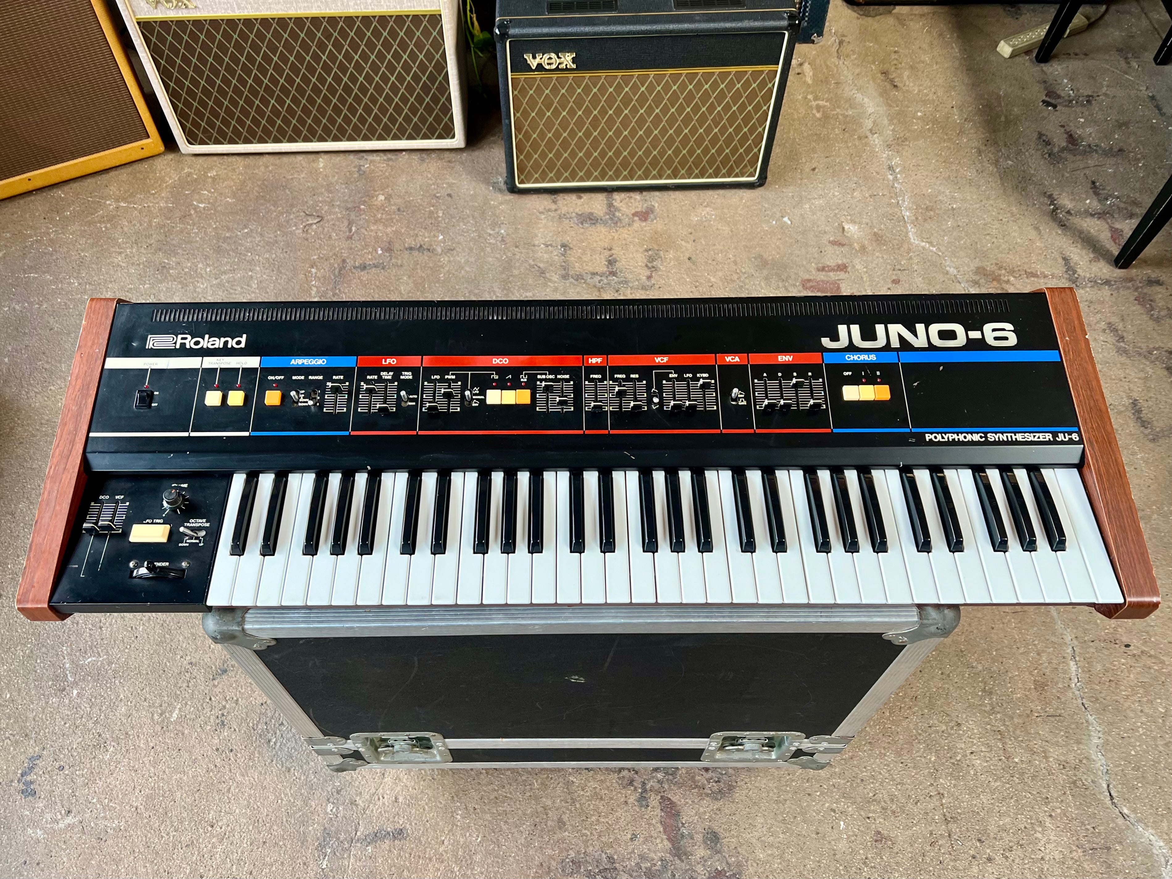 ◇JUNO-6 ジュノー6◇ROLAND ローランド/1982年4月/ポリフォニック