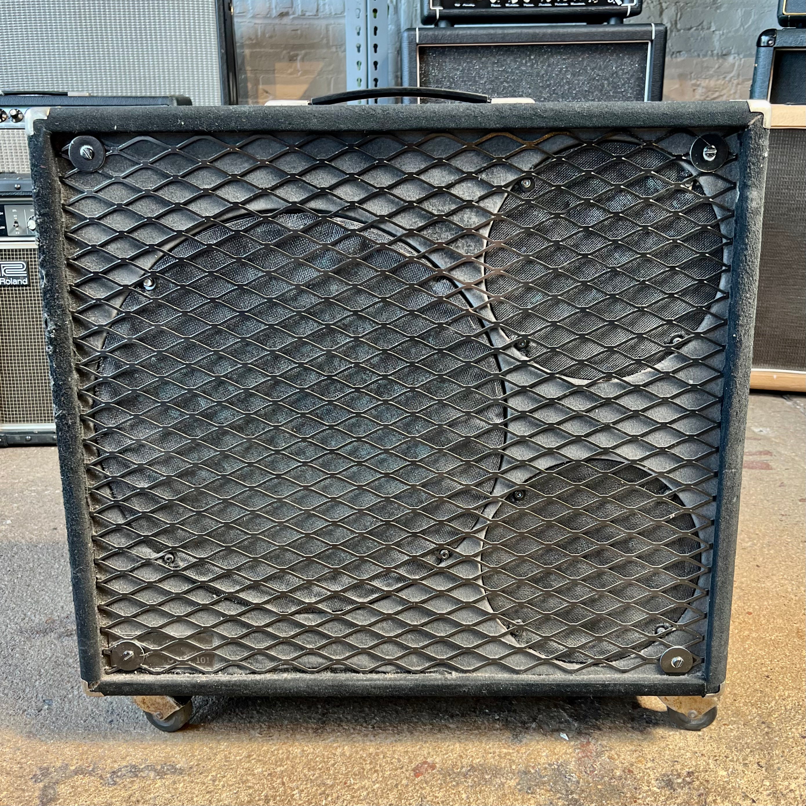 Polytone 101 store bass amp