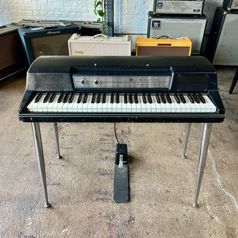 Ca. 1978 Wurlitzer 200A w/ Legs, Pedal and Road Case