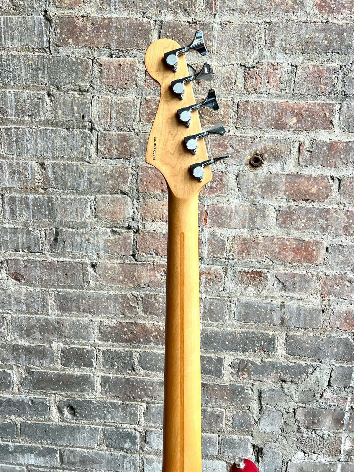 1999 Fender Deluxe Active Jazz Bass V MIM