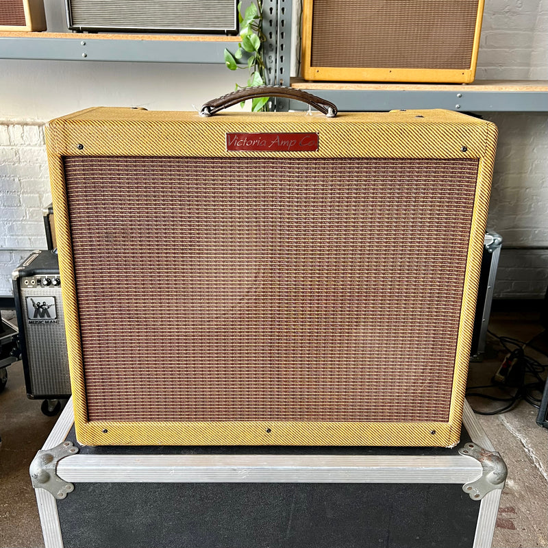 Used Victoria 50212 Tweed “Twin” with 50/25 watt Half Power Mod