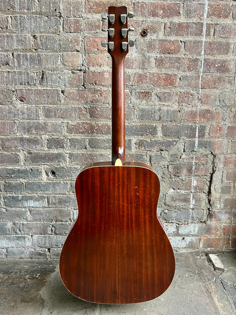 ca. 1970 Yamaha FG-240