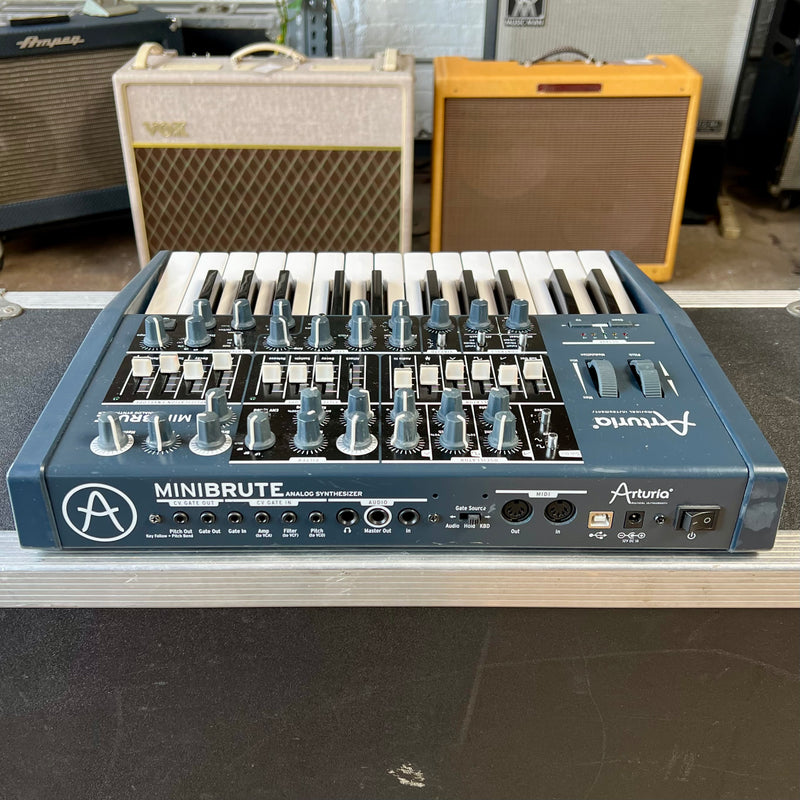 Used Arturia MiniBrute 25-Key Synthesizer