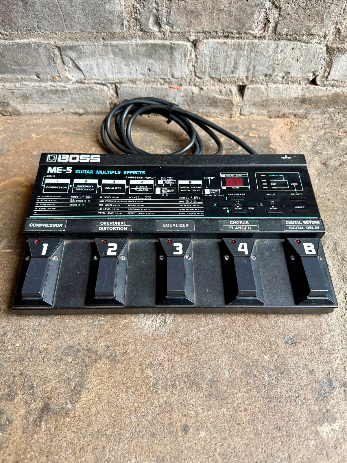 ギター BOSS ME-5 2995706B-E115-4B54-8360-
