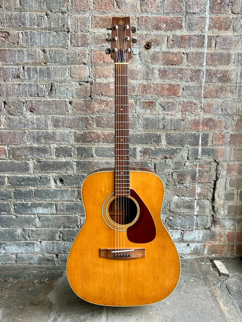 ca. 1970 Yamaha FG-240