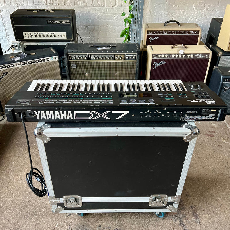 Ca. 1987 Yamaha DX7S