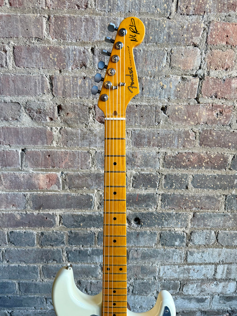 2022 Fender Nile Rodgers Signature Hitmaker Stratocaster