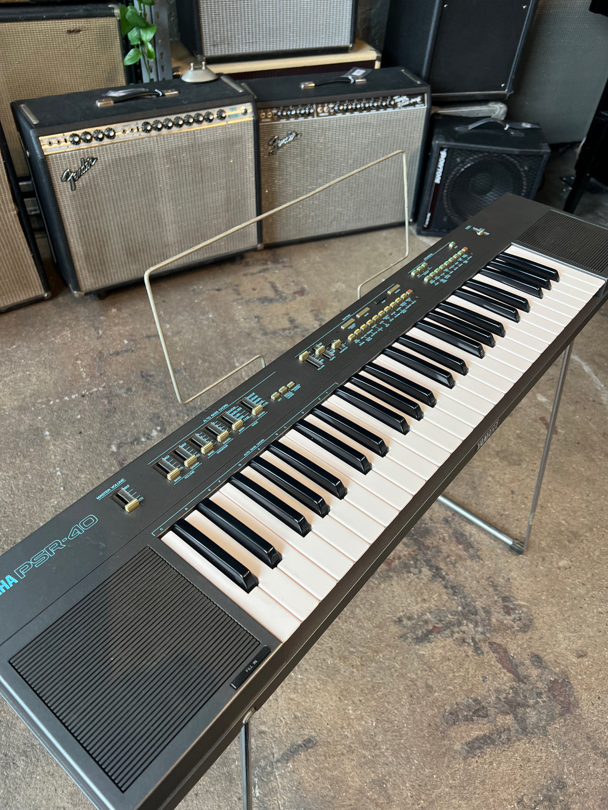 YAMAHA ヤマハ PSR-340 PORTATONE 0708 Yamaha PSR-340 Electronic Keyboard 61 Keys Japan PSR340 Porter