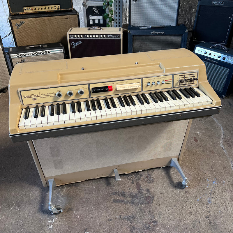 1970's Wurlitzer 207VA Instructor Console