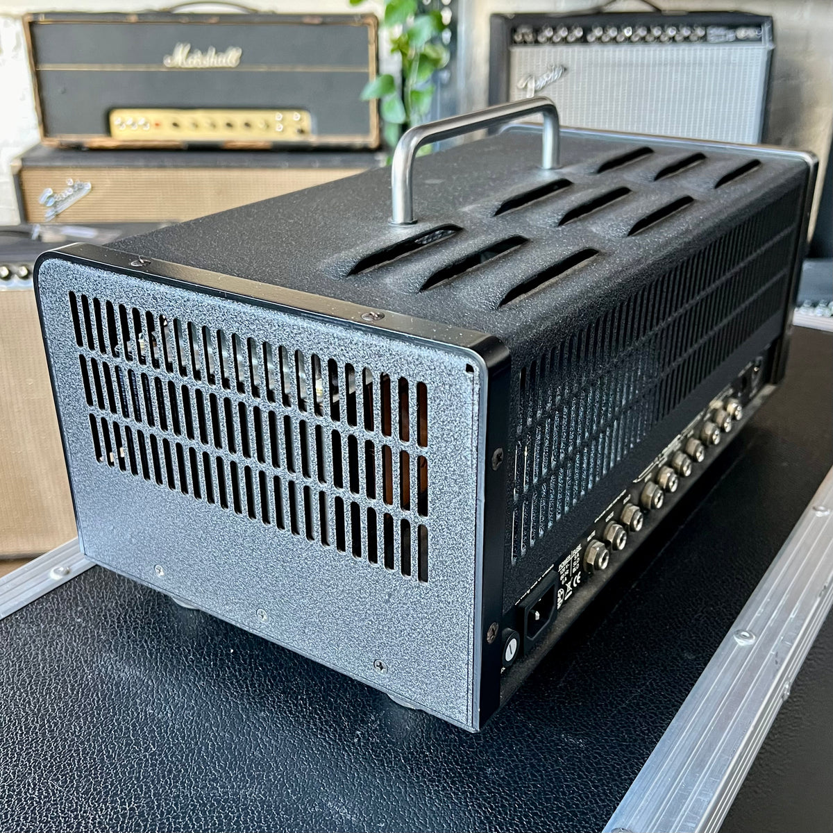 MESA Boogie Bass Prodigy  ベースアンプ MESA Boogie Bass Prodigy ベースアンプ - メルカリ