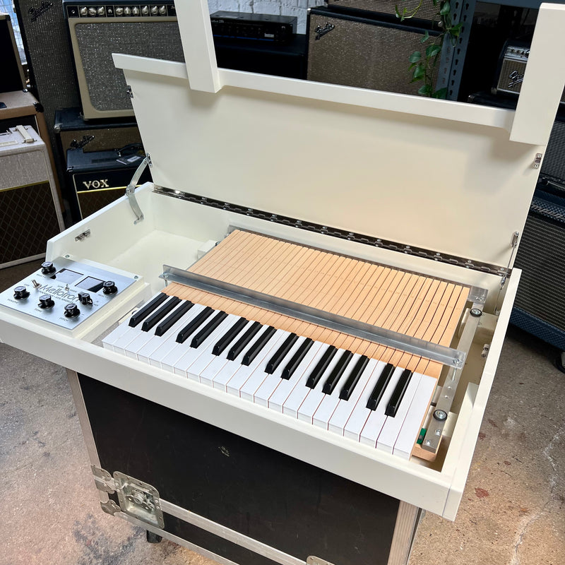 Used Mellotron M400D