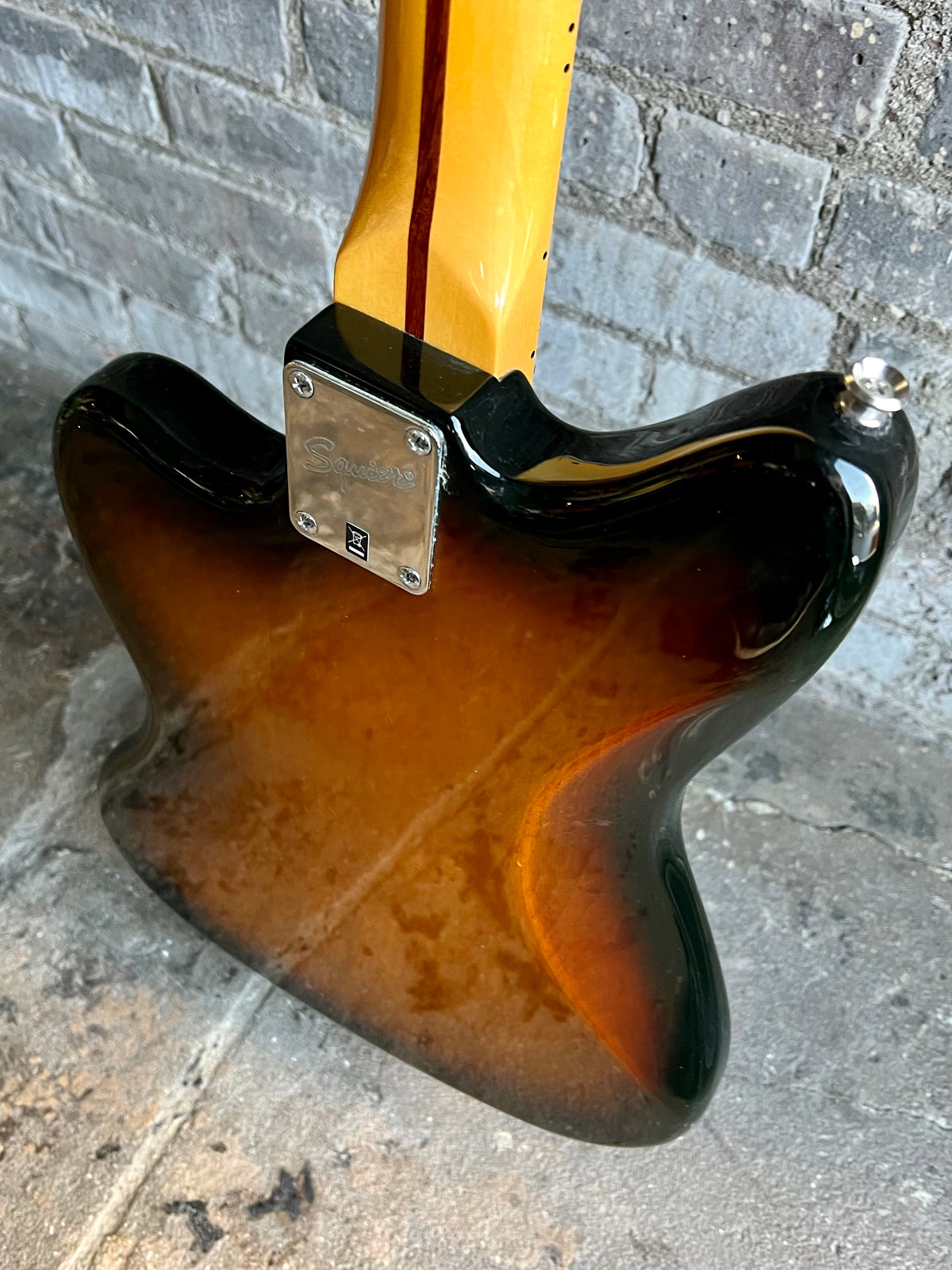 Used Squier Vintage Modified Jazzmaster Special - 2-Tone