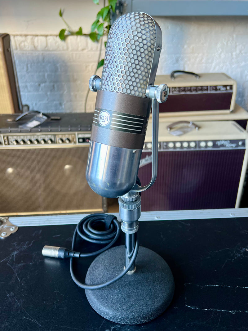 Ca. 1960 RCA 77-DX