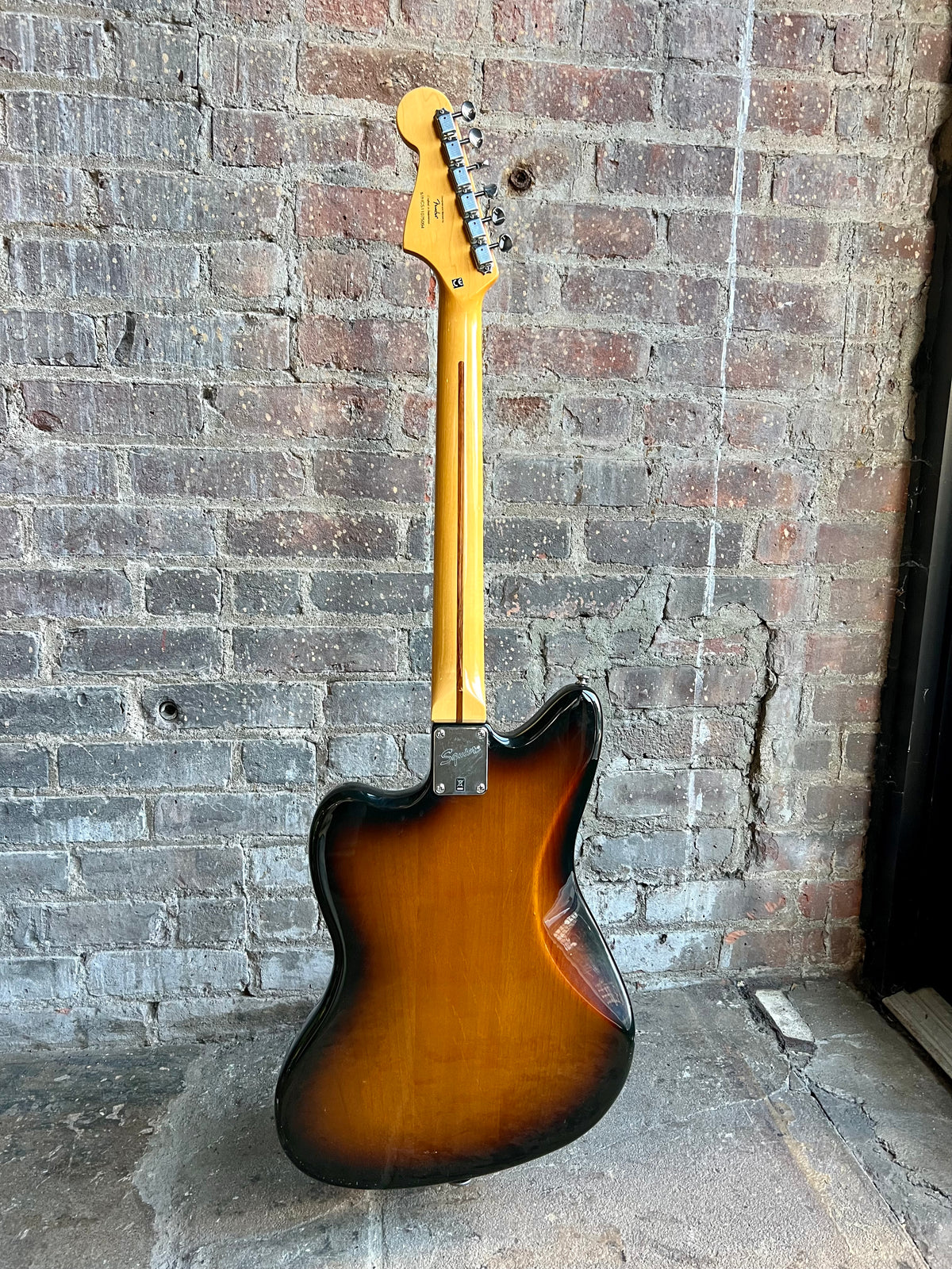 Used Squier Vintage Modified Jazzmaster Special - 2-Tone
