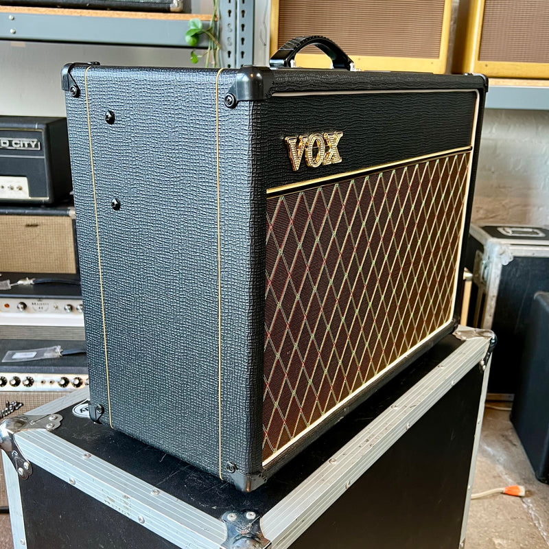 Used Vox AC15CC1