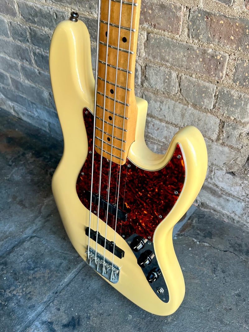 Ca. 1983 Fender Standard Jazz Bass body / 1968 Fender Telecaster Bass neck