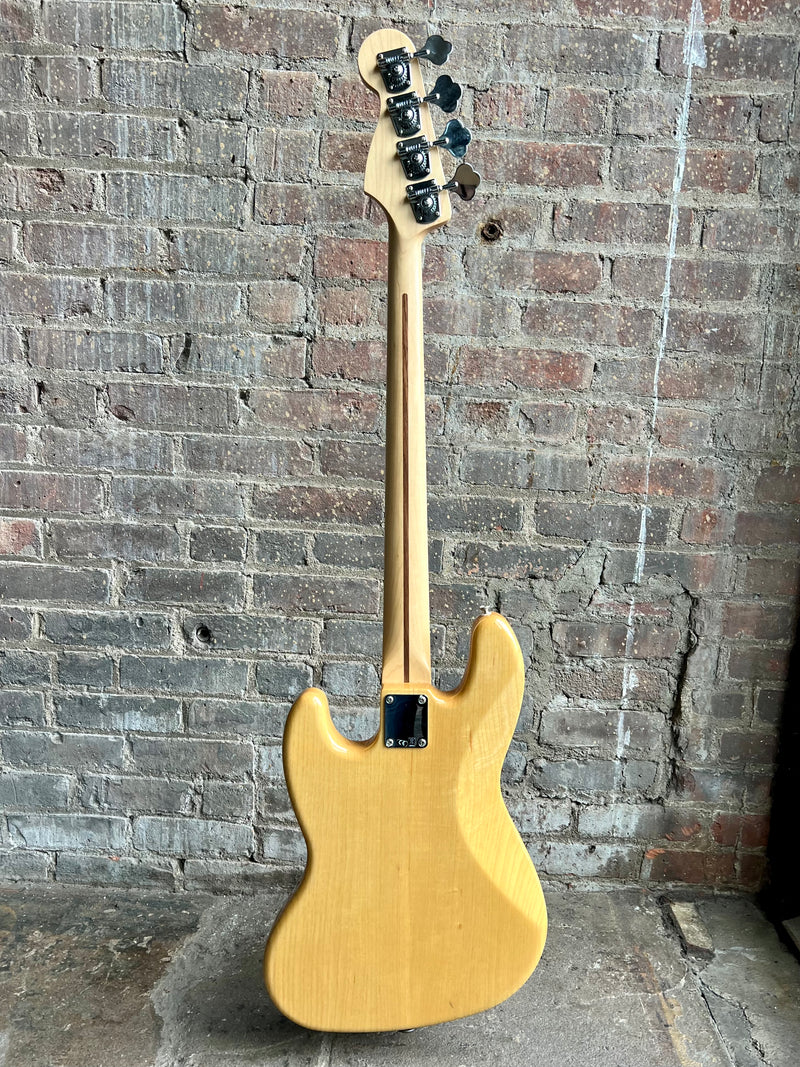 2017 Fender Standard Jazz Bass MIM