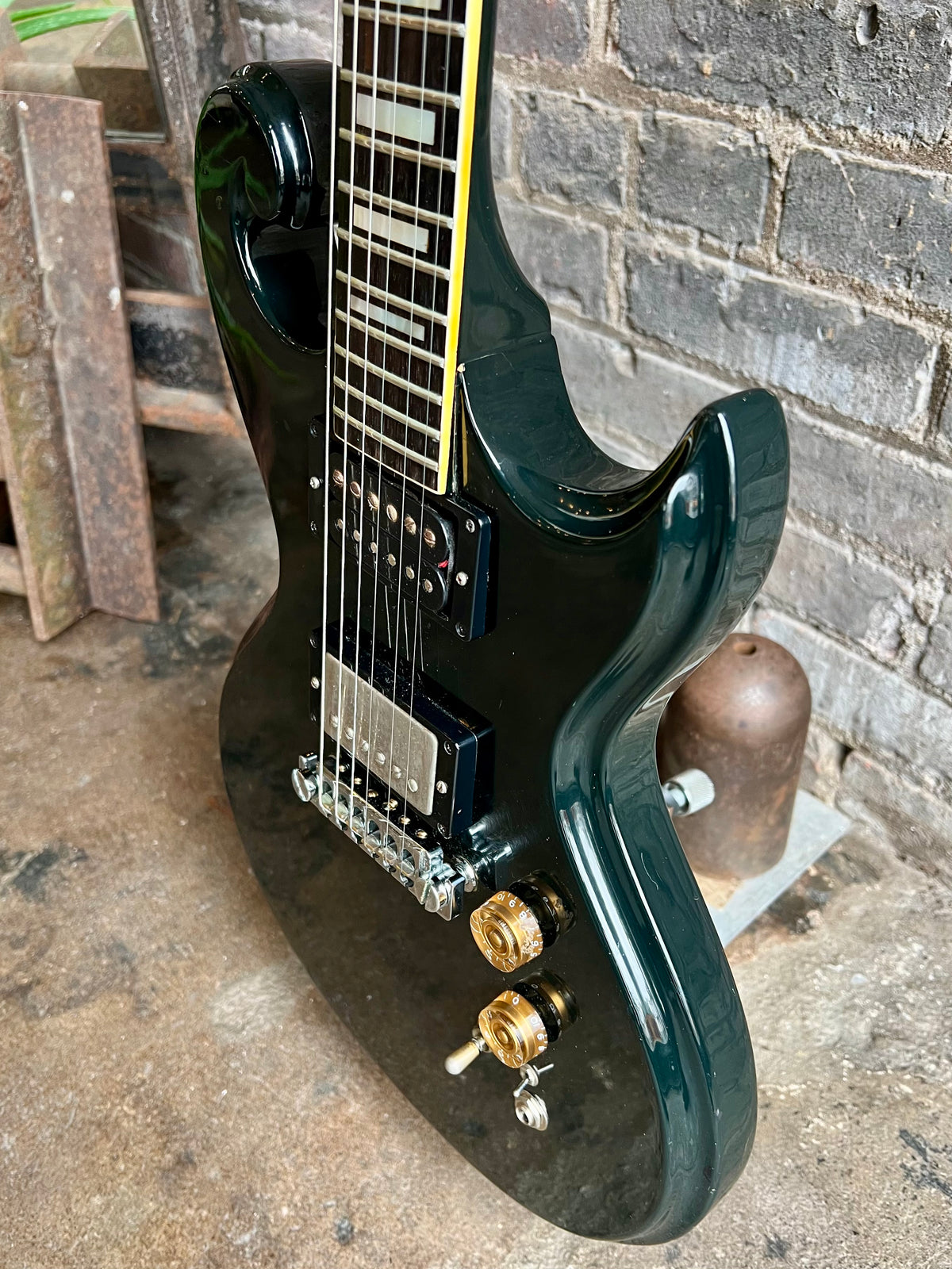 Ca. 1978 Epiphone SC-550 Scroll