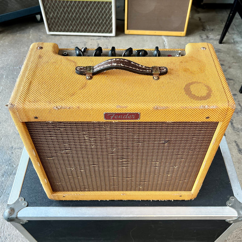 Used Fender Blues Junior Relic Edition Lacquered Tweed Tube Combo Amp 15 Watts