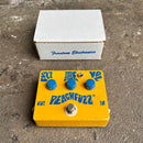 2000's Frantone Peach Fuzz