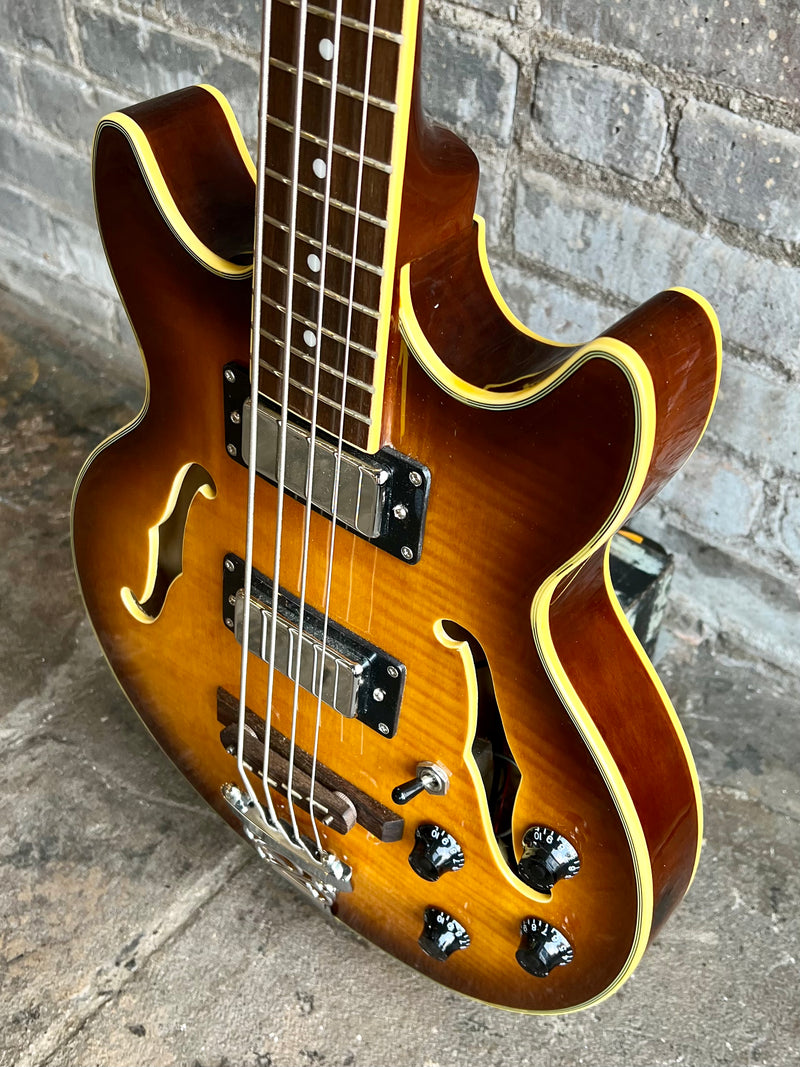 Jay Turser Double Cutaway Semi-Hollow Bass